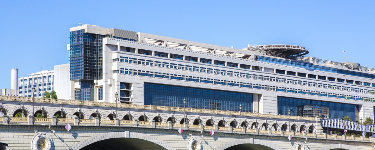 Loi d'urgence et marchés publics, l'administration s'adapte pour fonctionner malgré l'épidémie